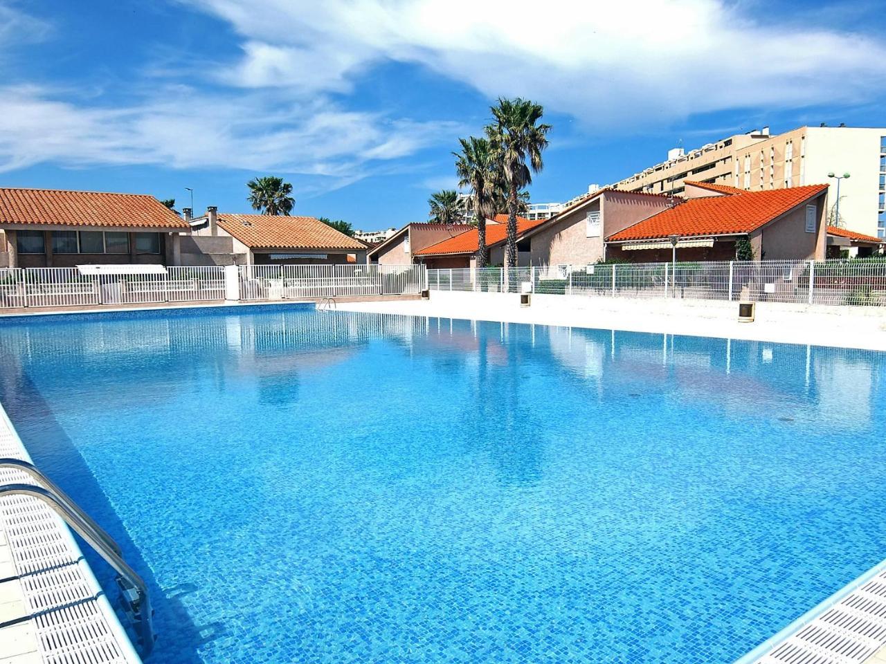Apartment Le Clos De St Cyprien-6 By Interhome Сен-Киприен Екстериор снимка